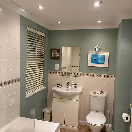 8 Trehawks. Luxury 2 Bed And 2 Bath *